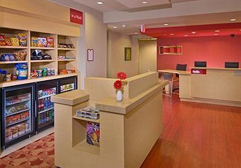 Hawthorn Extended By Wyndham Cincinnati Ne Hotel